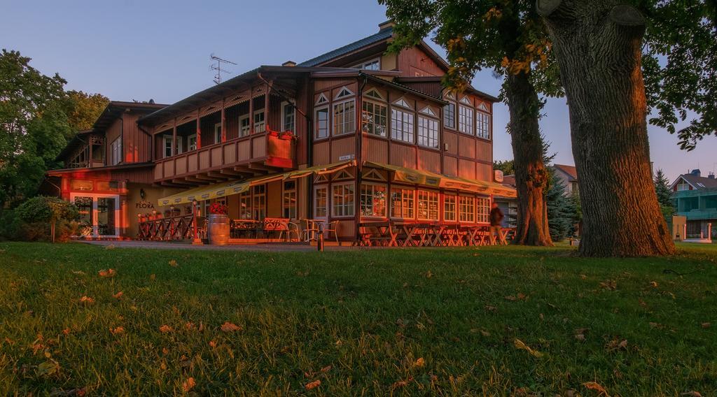 Vila Flora Juodkrantė Zewnętrze zdjęcie